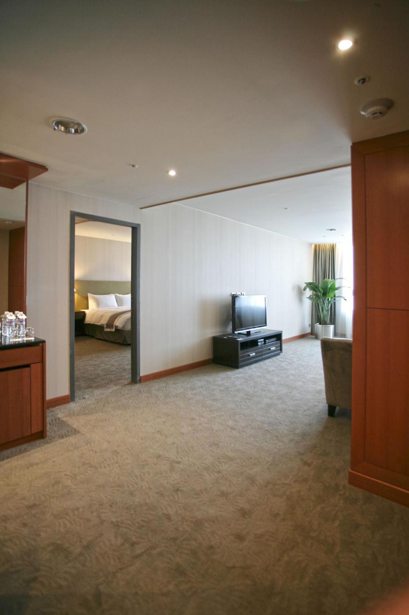 Taichung Harbor Hotel Wuqi Pokoj fotografie